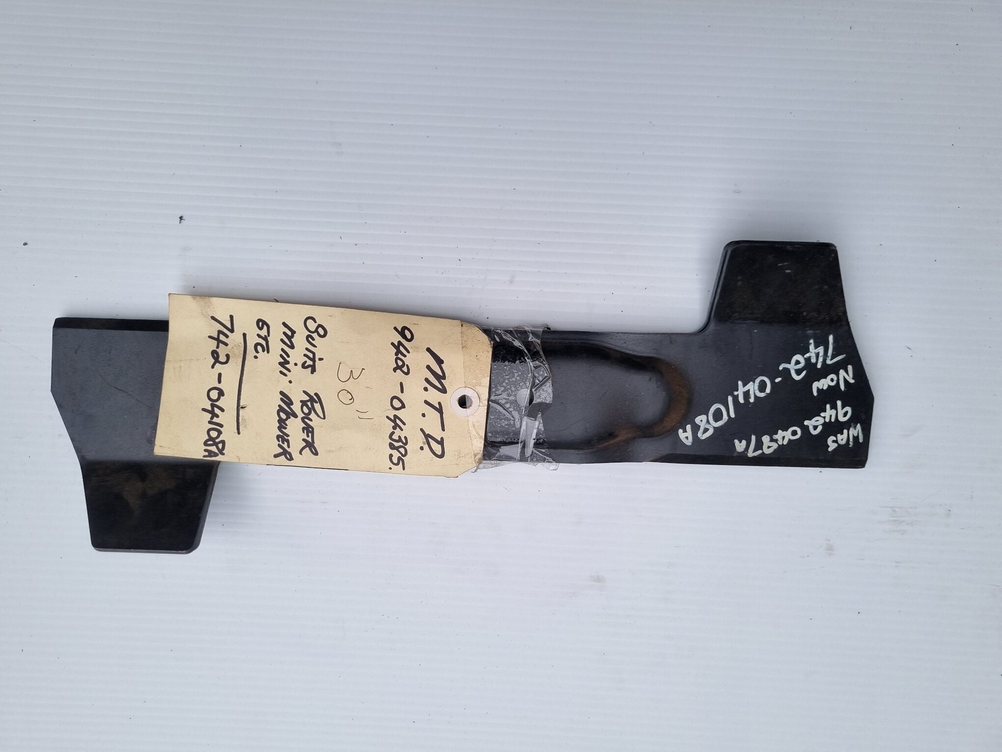 MTD 30 Bar Blade 74204108A