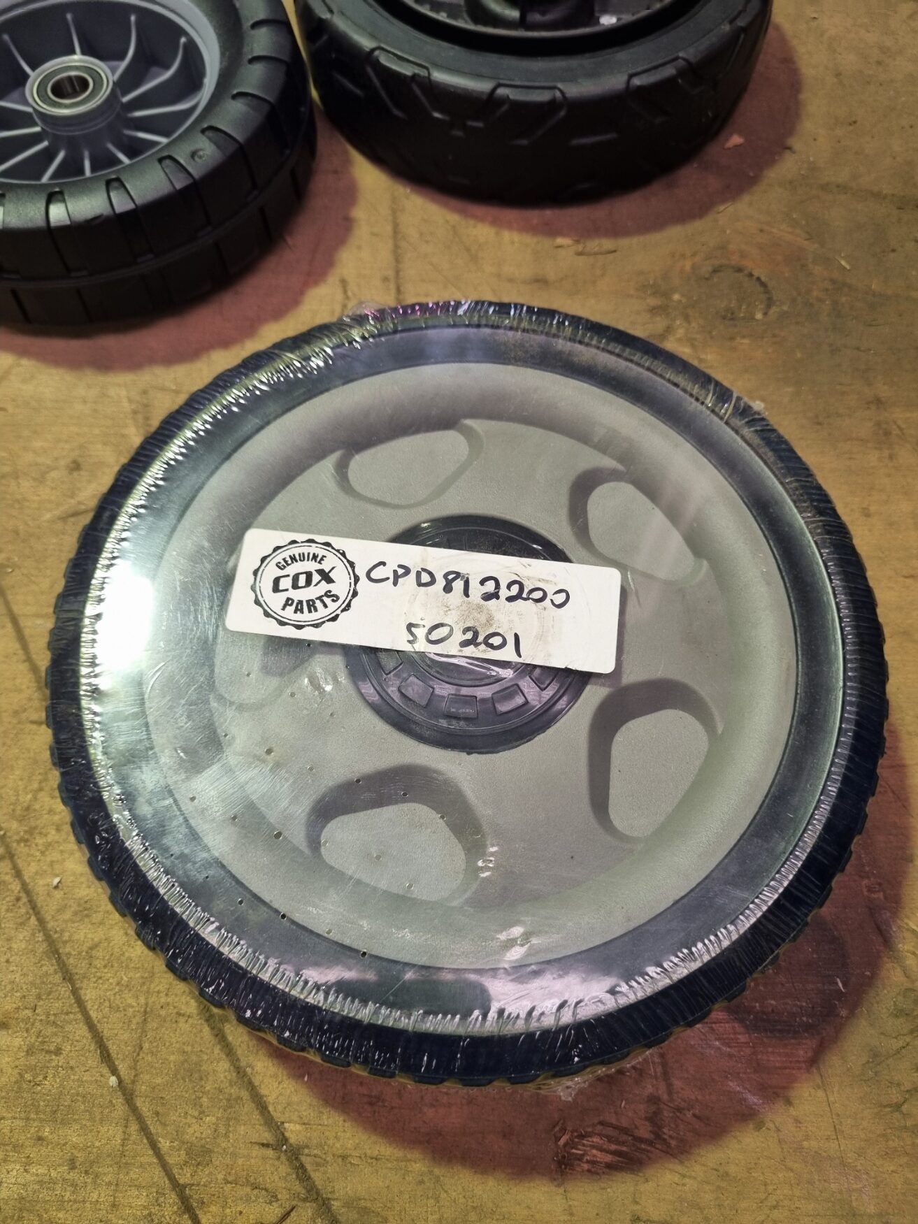COX CD21A FRONT WHEEL CPD81220050201