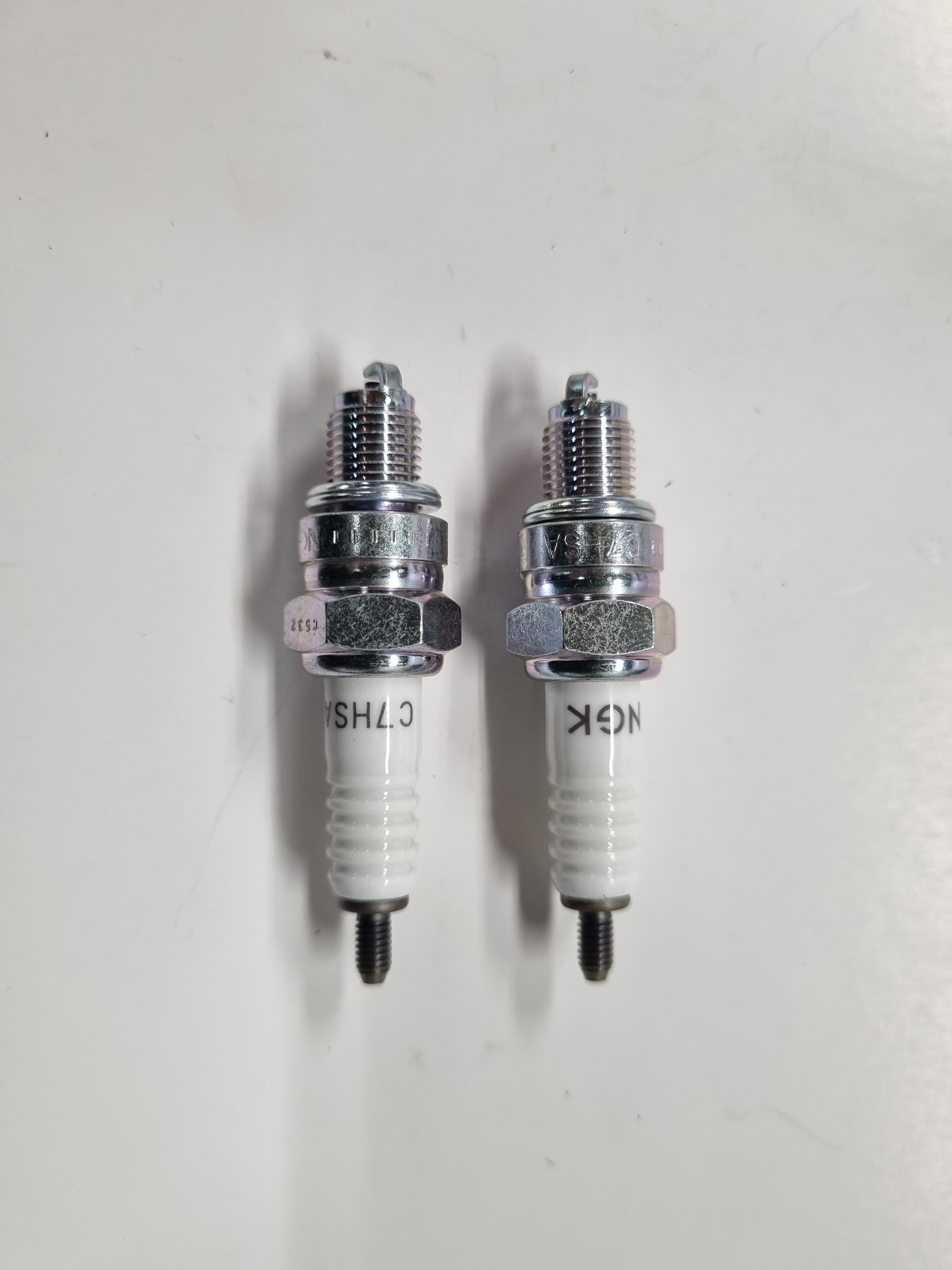 D001D021 NGK Spark Plug C7HSA YX160 Yinxiang